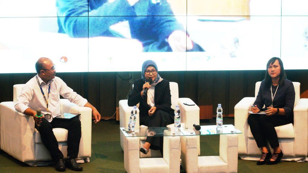 KERJASAMA ST BHINNEKA DAN UKSW DALAM MENJAWAB TANTANGAN DIGITAL